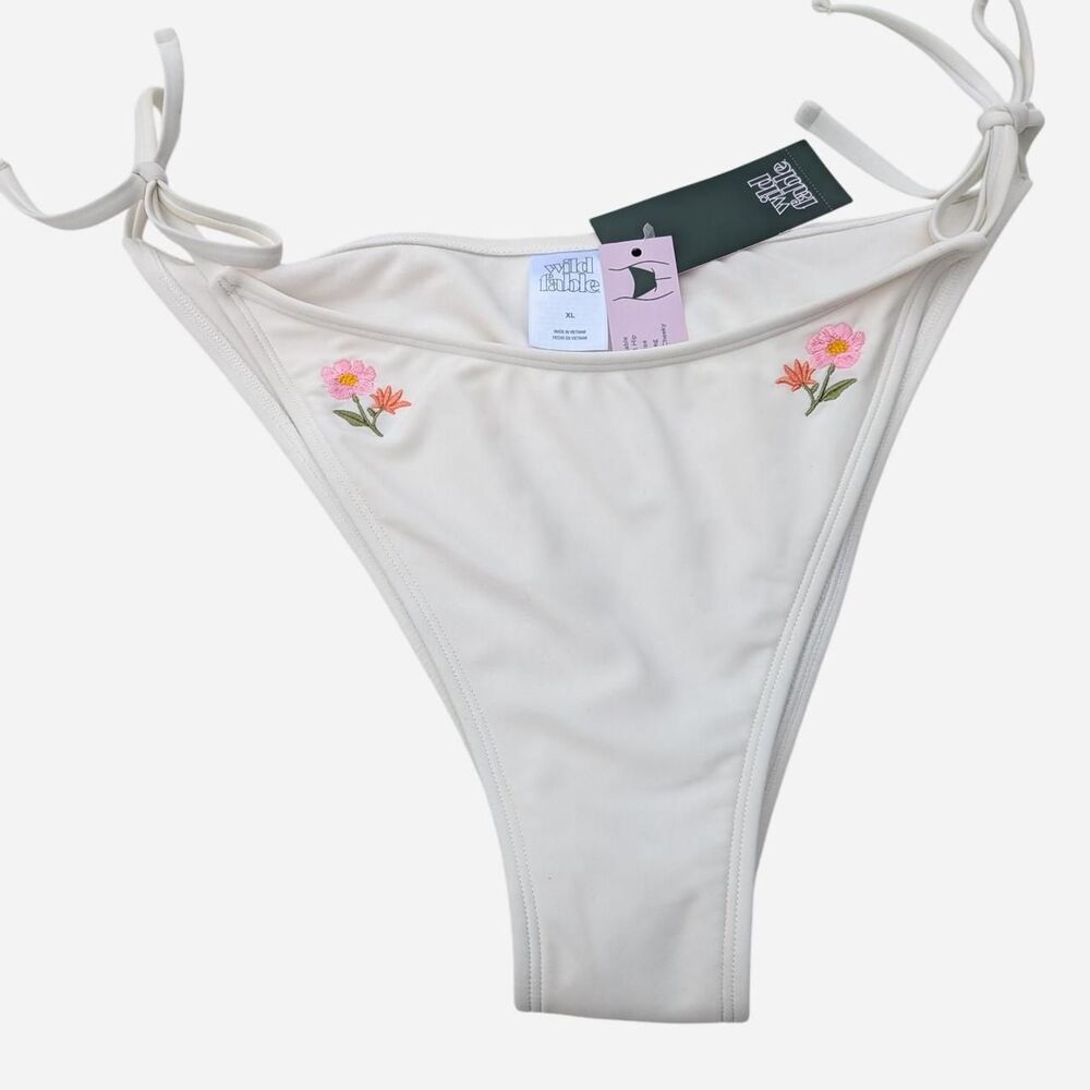 NWT Wild Fable Floral Embroidered Side-Tie Bikini Bottoms - Size XL